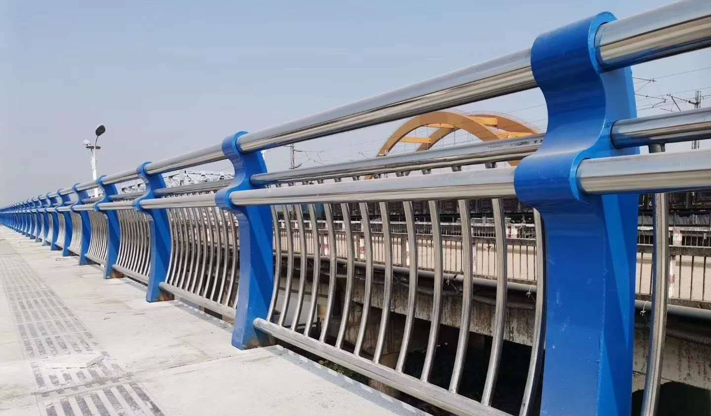 喀什桥梁不锈钢防撞护栏